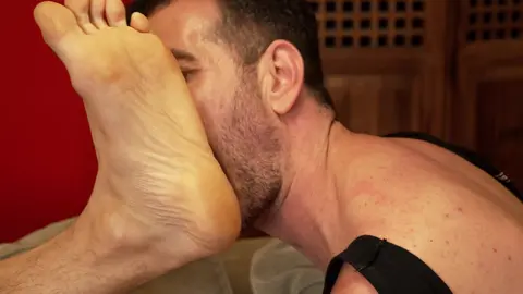 XiscoXX massiert Michael Lucas