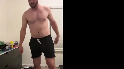 MAICO FTM arrebentando o cu de um femboy.