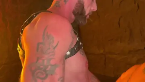 french Guillaume Wayn fuck Vic Gioz