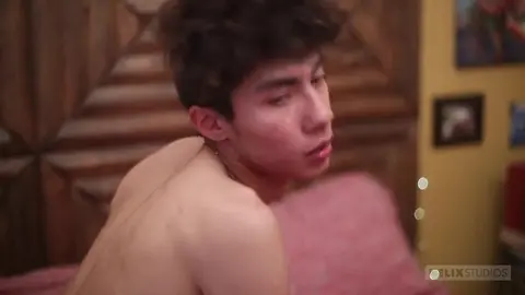 Josh Brady fucks  Lucas Ambrose raw