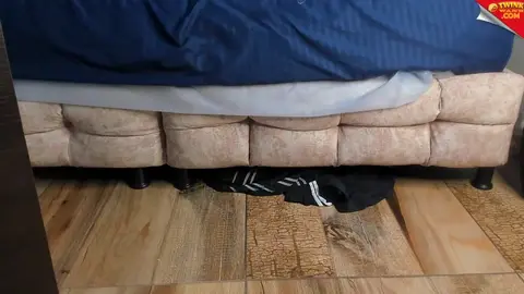 Sexy twink camboy diamondtwink show porno