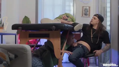 Heißer Twink Pornos Show zuhause - Jhongeva