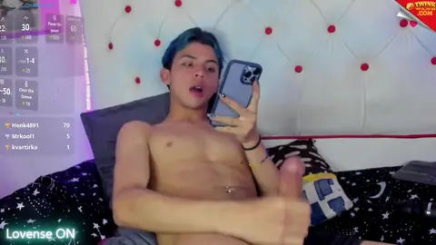 Twink sexy princeapolo live show