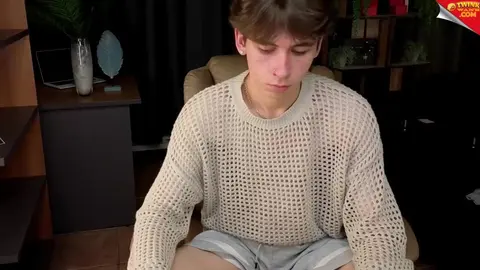 porn sexy twink camboy show mark_safr tube