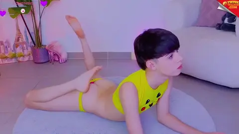 Pareja Twink Caliente - Acción Bareback Bryamhot