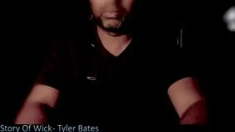 Hugo Dupre & Mika Ayden