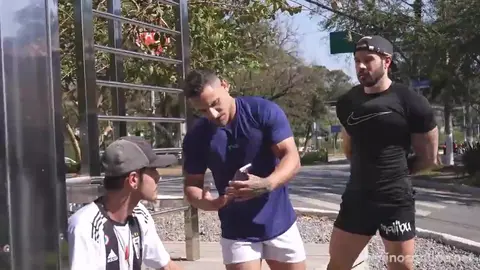 Chupando um Pau Durão