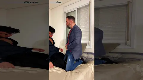 Tinhogus – Ler é bom, foder é melhor!