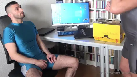 Alex Bullmann y Amir Andrei follada desenfrenada