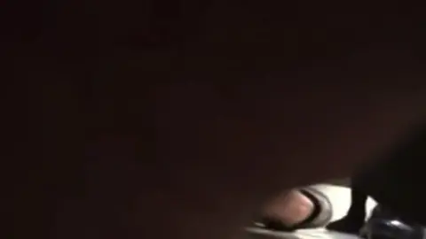 Sexe gay amateur en cabine d'essayage