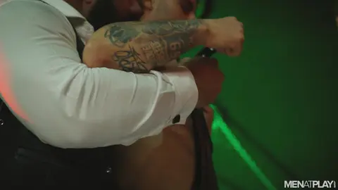 Alex Marte & Allen King – Pegação no Club-X 5