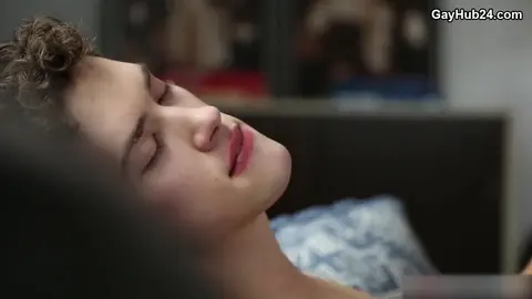 Damian Grey se fait défoncer par la queue de Sean Ford