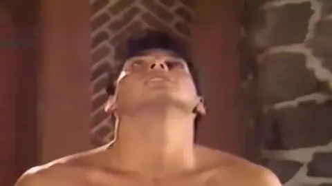 Vintage Cru: Macs de Verdade Sem Camisinha