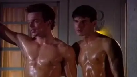 Nuit brûlante bareback entre mâles