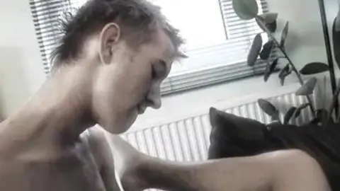 Sportivi cazzi grossi scopano culi stretti