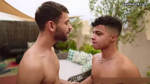 Diego Platano adora quel cazzo francese gigante bareback