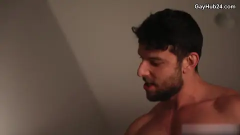 Ben Masters baisse Freddie Daze bareback intense