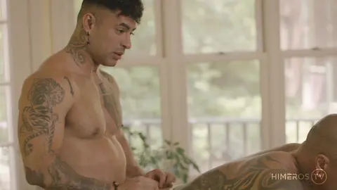 Dragon Kemono défonce l'Asiatique Damian