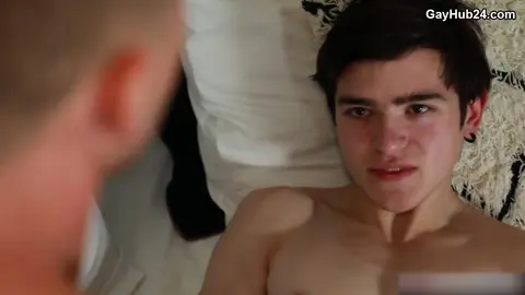 Alex Gonzalez se fait baiser par Roman Todd