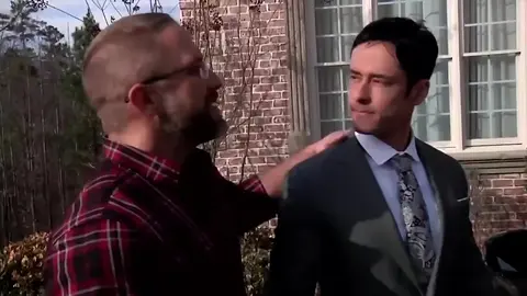 O filho do vizinho toma BBC brutal