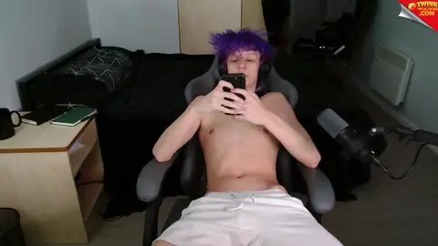 Heißer Twink Cam Live - polarny05 wichst